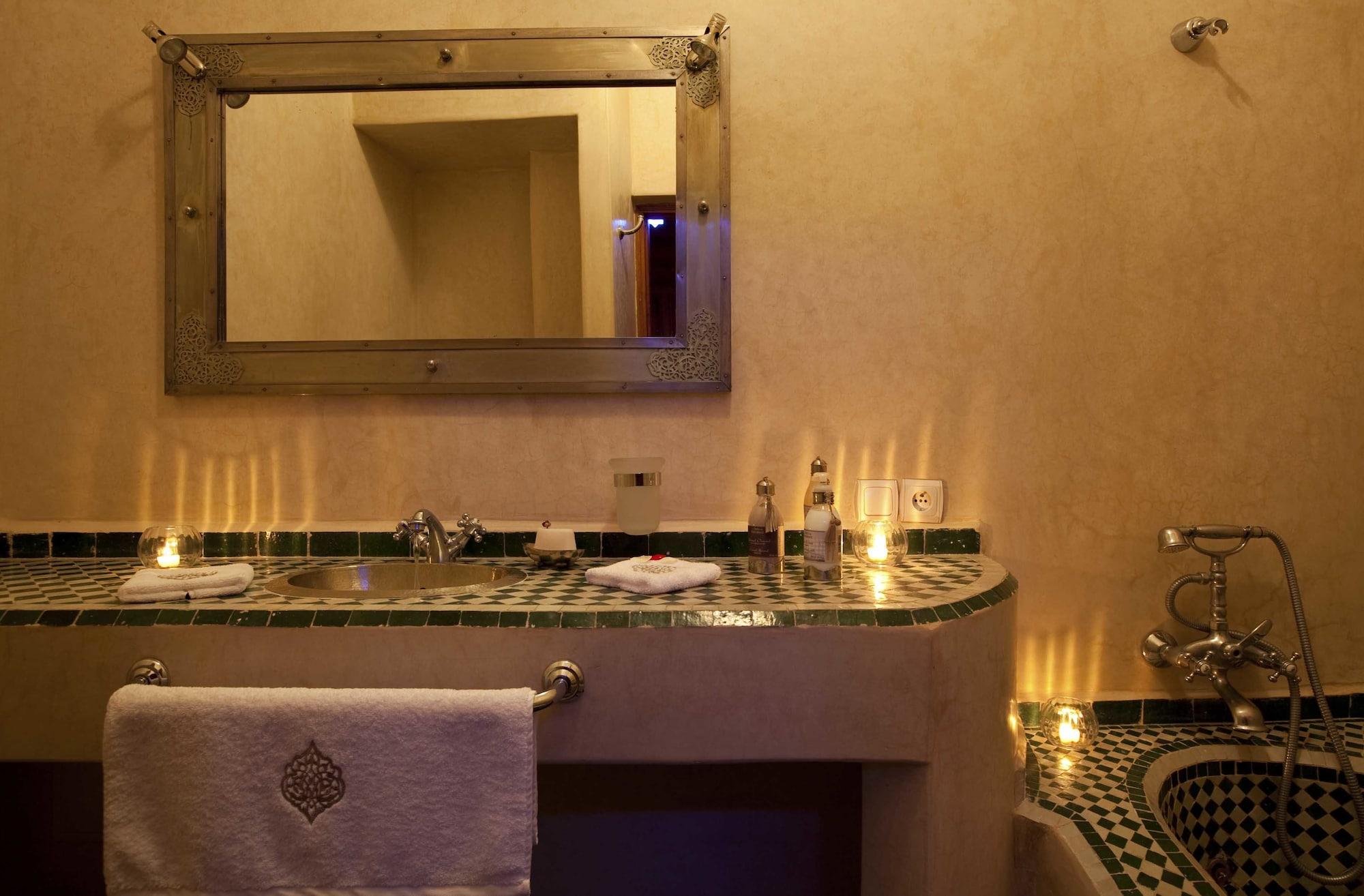 Riad Les Bougainvilliers Марракеш Екстер'єр фото